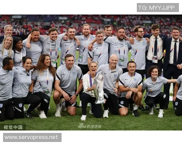 德国女足与英格兰女足巅峰对决谁能赢得荣耀之战